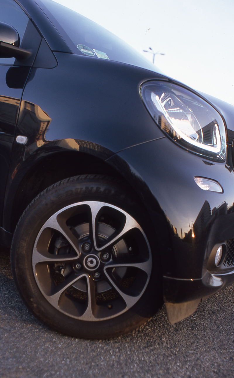Illustration for article titled I Can Confirm That The New Smart Car Is Good